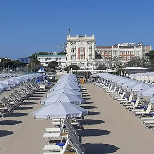 Hotel Grand, Cesenatico